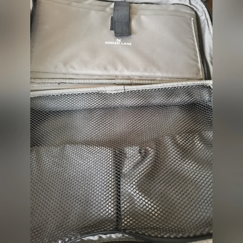 Black Men's Travel Duffel Bag with Shoulder Strap
